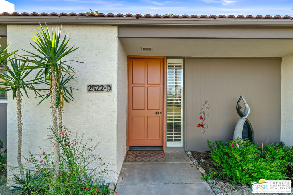 2522 N Whitewater Club Drive D