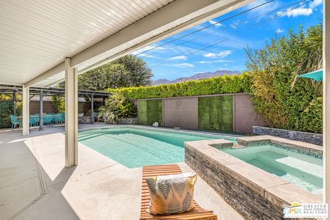 Photo of 547 N Sunrise Way, Palm Springs, CA 92262 (MLS # 25597759PS)