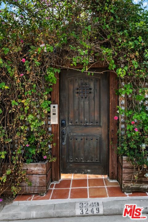 3249 Bennett Drive
