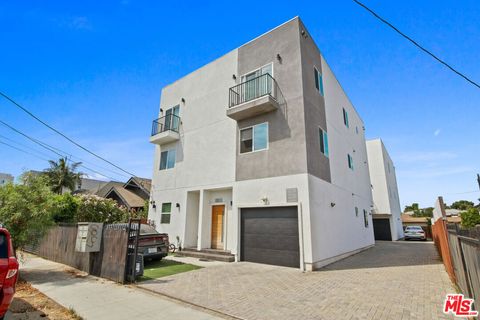 Photo of 1805 S New England Street, Los Angeles, CA 90006 (MLS # 26852177)