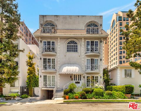 10531 Ashton Avenue 201 Los Angeles CA 90024