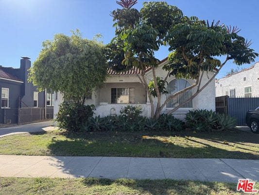 1120 W 64TH ST, LOS ANGELES, CA 90044 - Image 5f5ef3bc68ea6344f5dbebbebc22cef1/2612189633