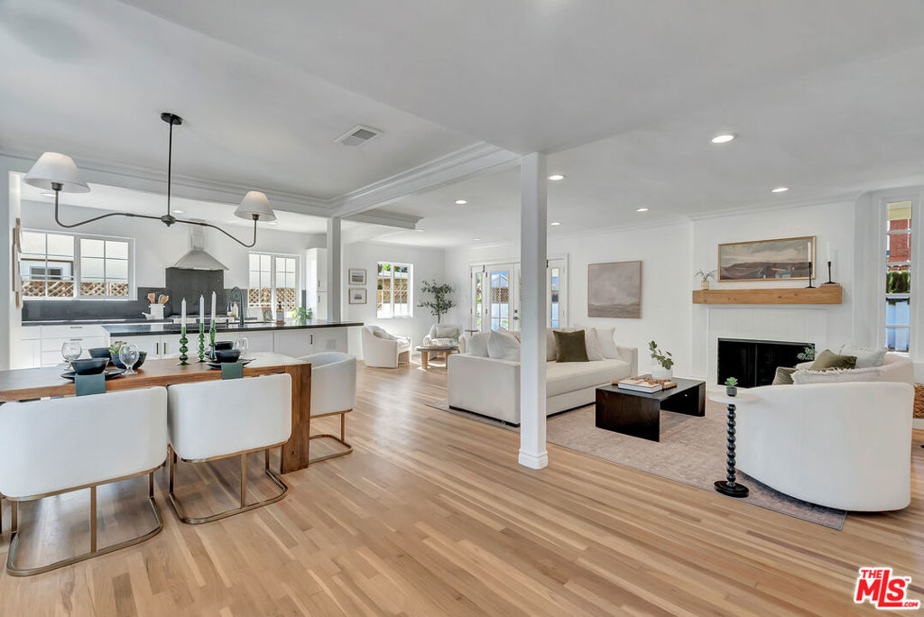 6629 Bobbyboyar Avenue