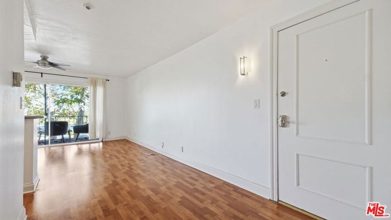 300 Cagney Lane 215