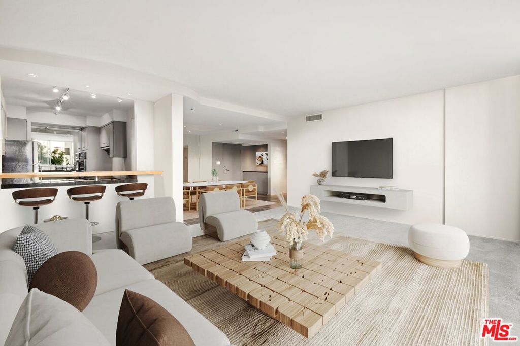 8787 Shoreham Drive 503