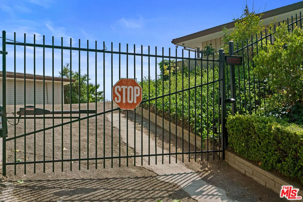 Beverly Hills, California 90210, United States, ,Land,Active,222371