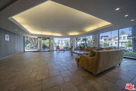 750 S Spaulding Avenue 312 Los Angeles CA 90036