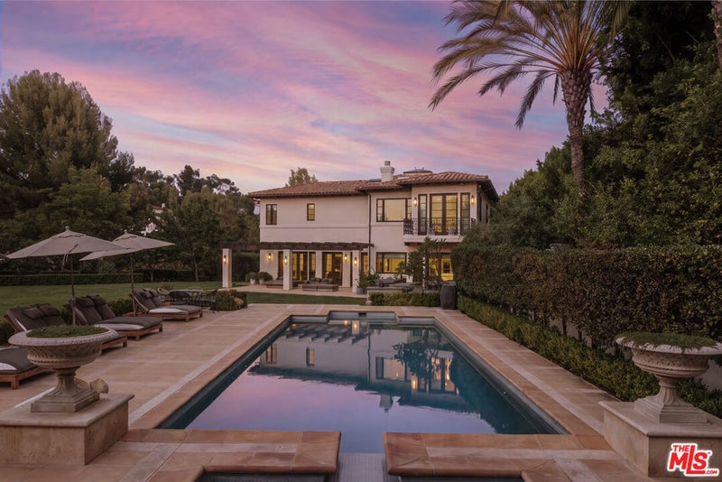 2481 Summitridge Drive