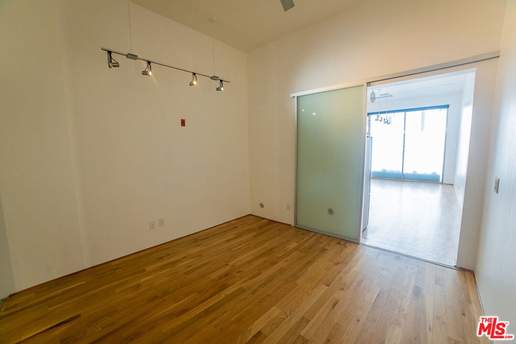 8 Brooks Avenue 3