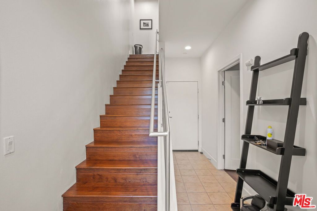 25 Delancy