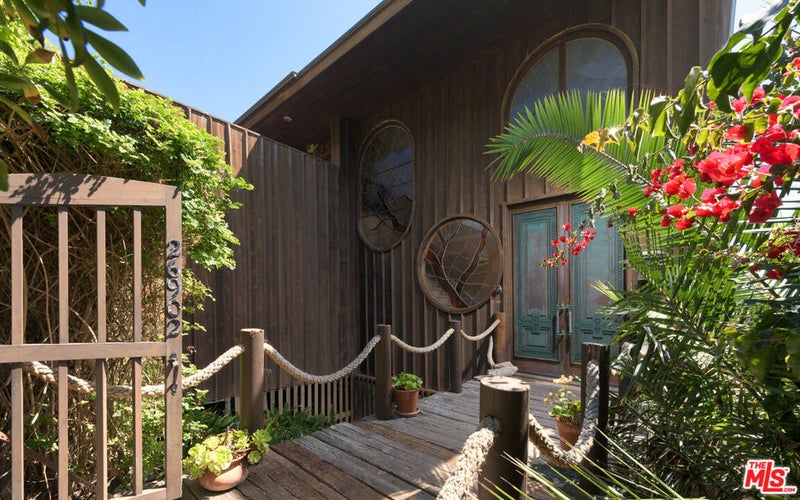 26902 Malibu Cove Colony Drive