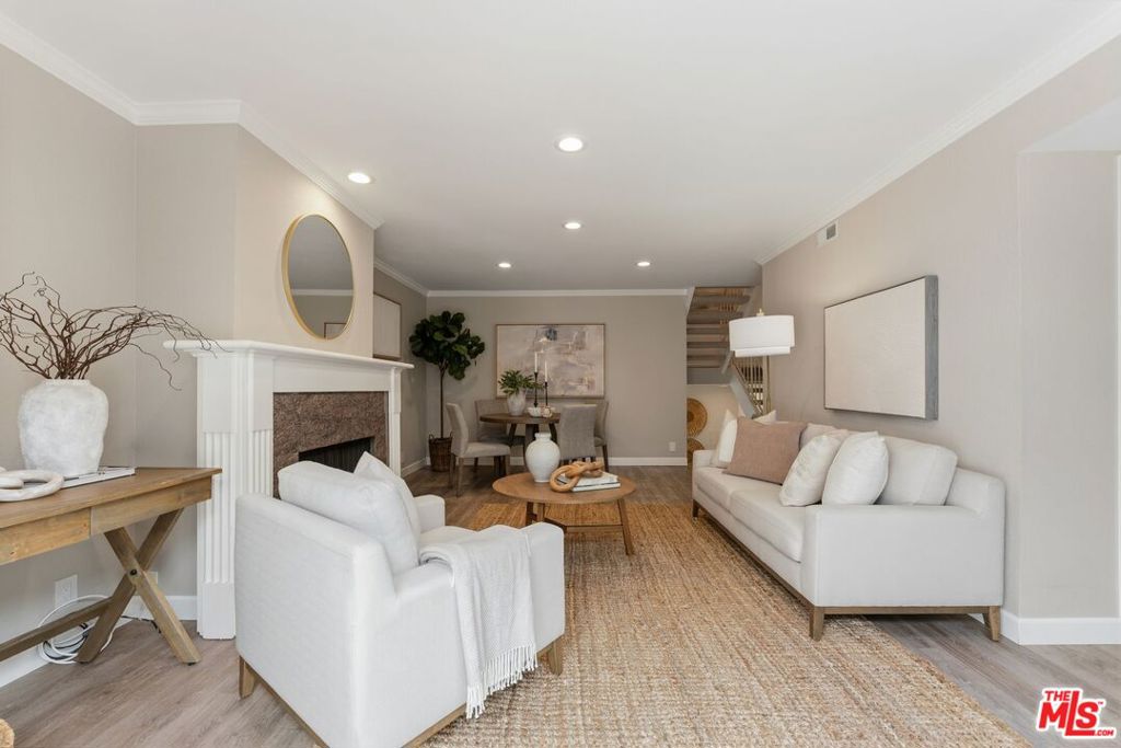 1456 Manhattan Beach Boulevard G