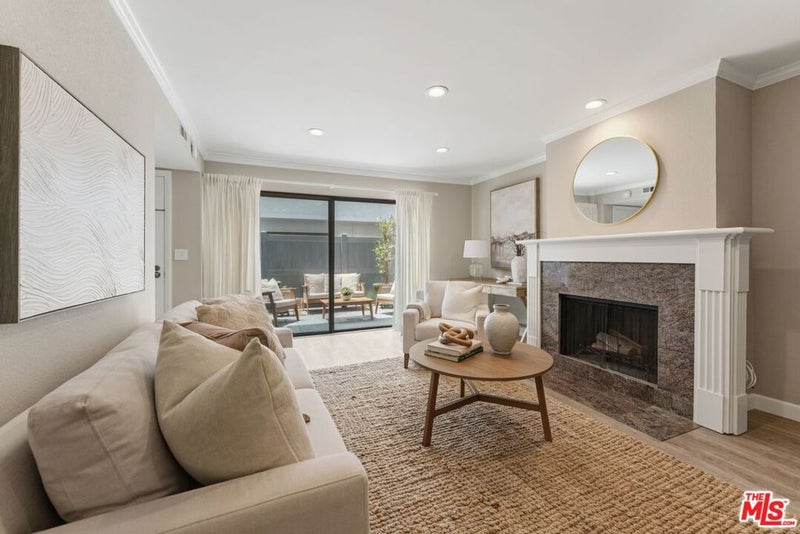 1456 Manhattan Beach Boulevard G