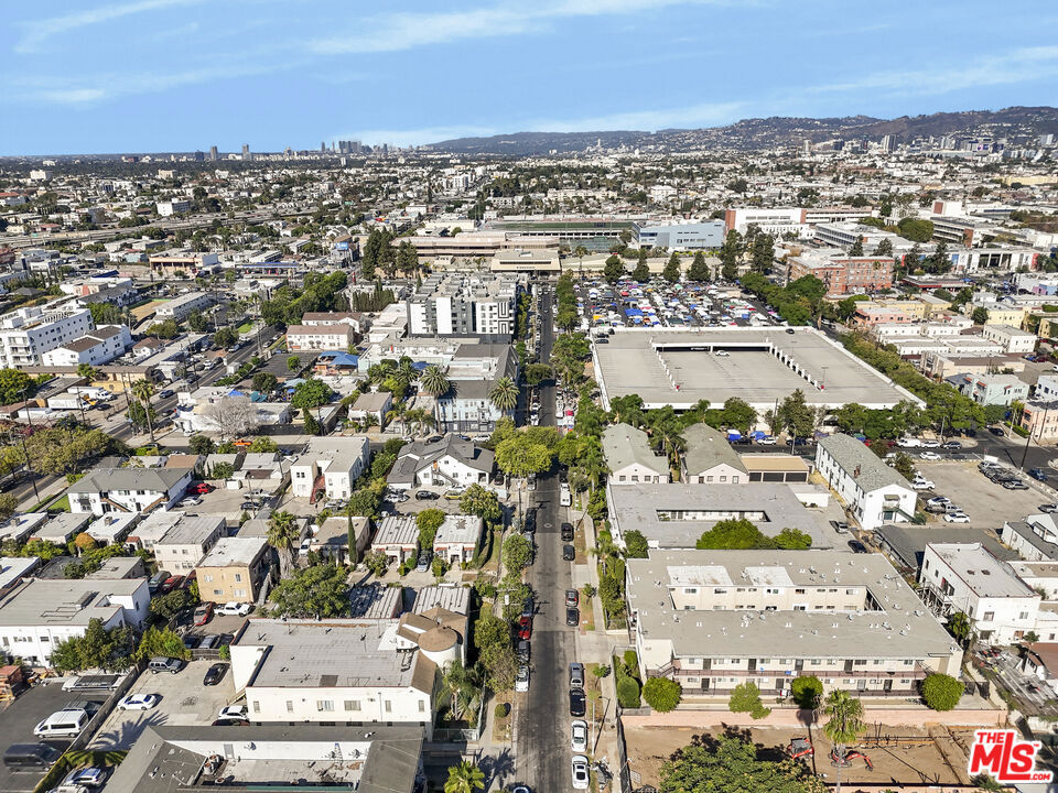 4038 Marathon Street