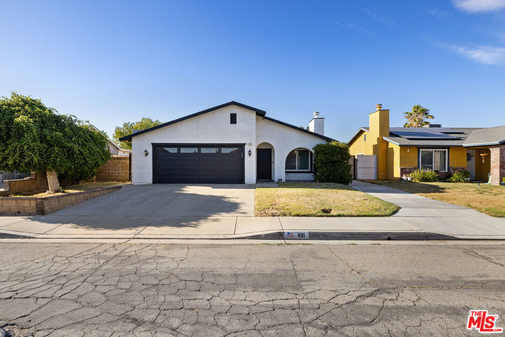 1121 Chagal Avenue