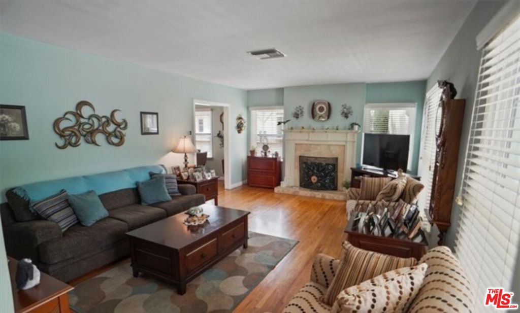 Properties 2 6453 Montgomery Avenue