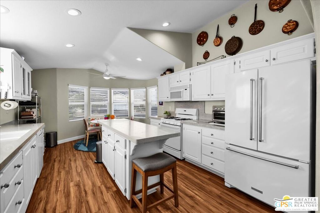 15300 Palm Drive 152