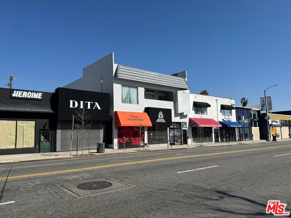 7619 Melrose Avenue