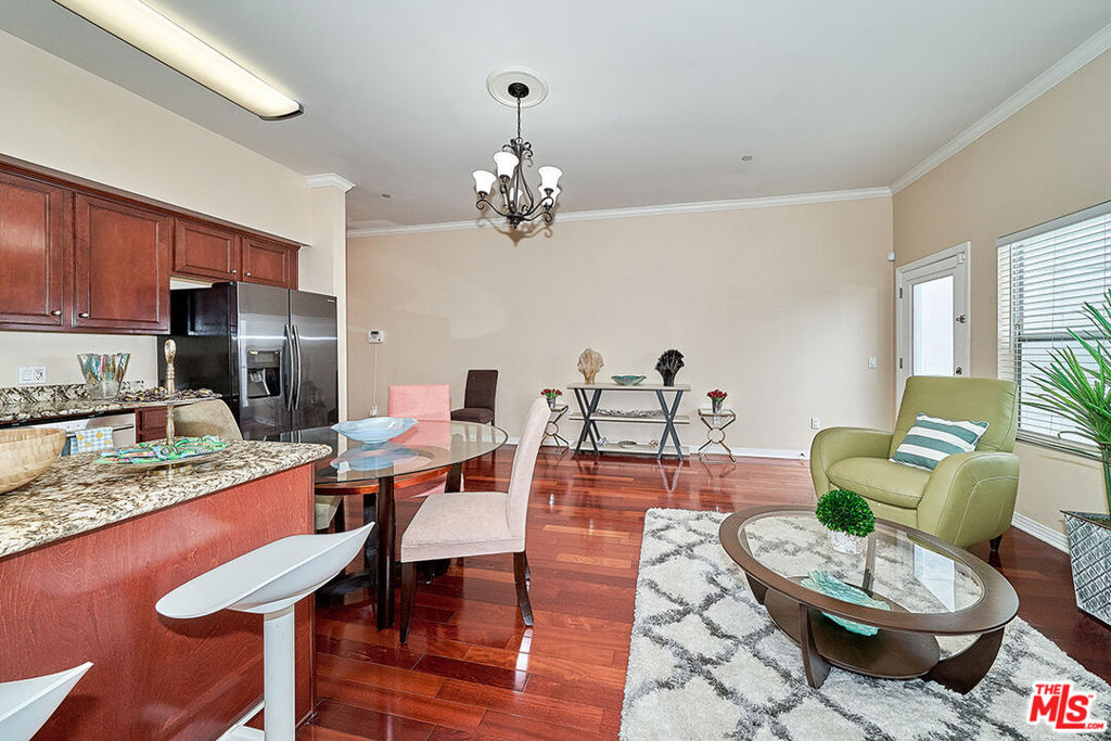 1025 Dewey Avenue 205