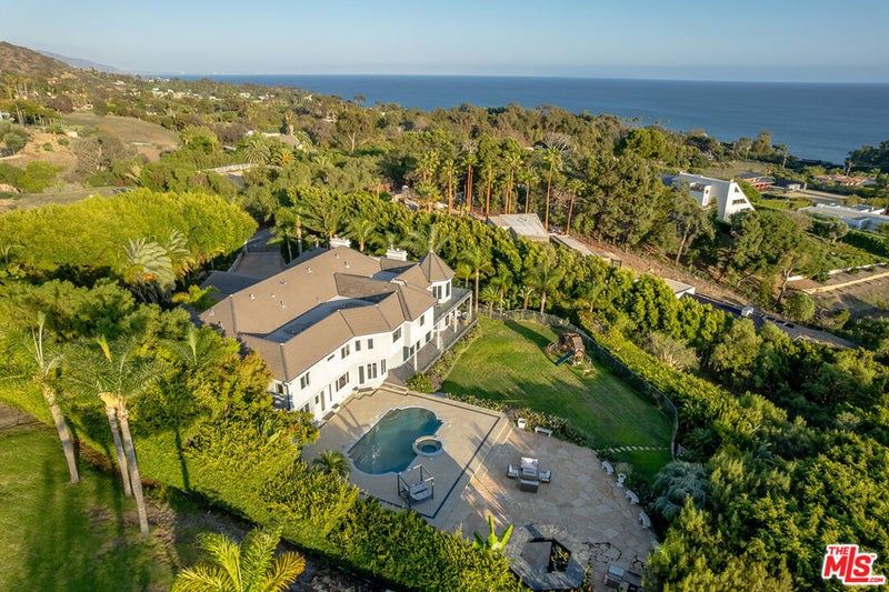 27551 Pacific Coast Highway