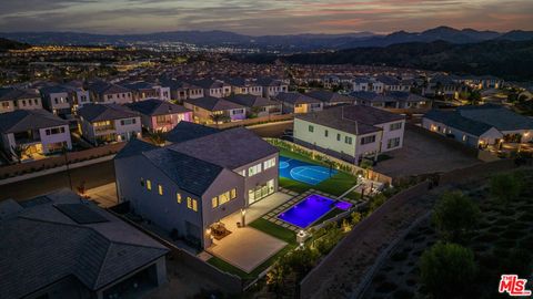 12553 N Ridgeline Road Porter Ranch CA 91326