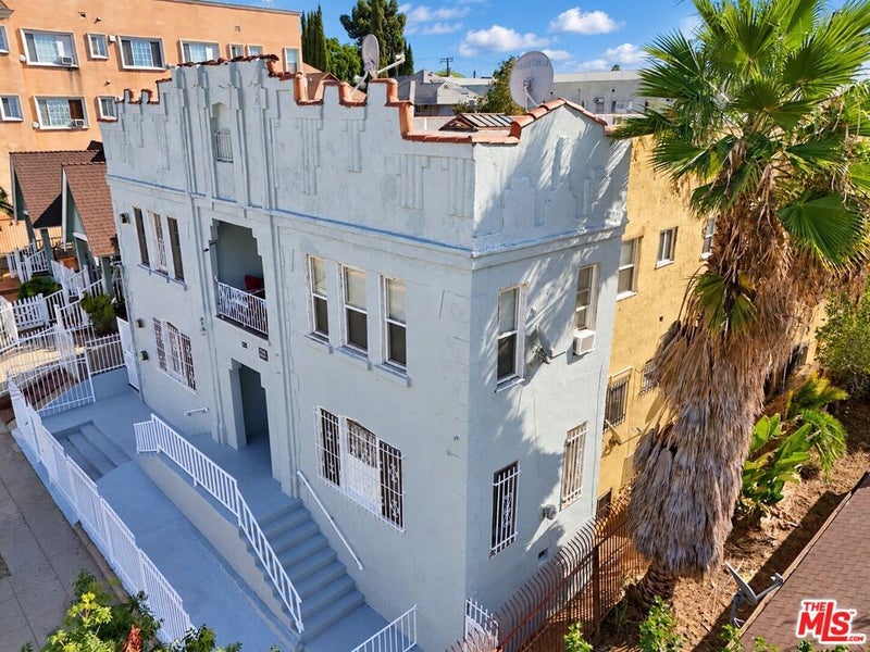 138 N Soto Street