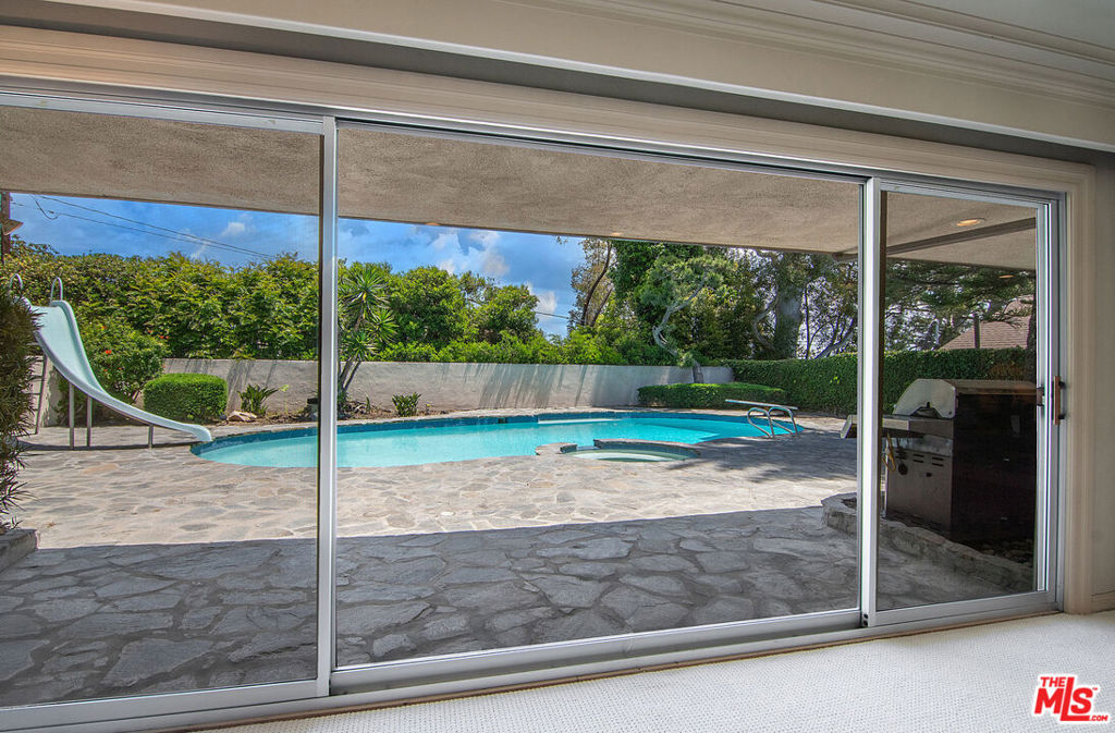 Properties 4 2224 Guthrie Drive