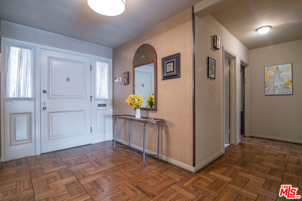 Properties 1 2224 Guthrie Drive