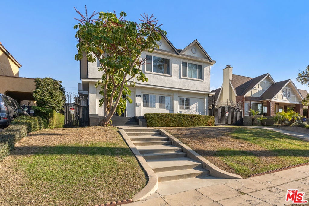 1250 S Windsor Boulevard