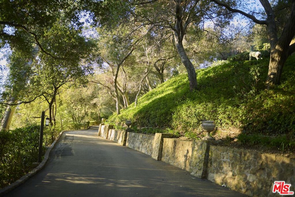 9631 Cedarbrook Drive