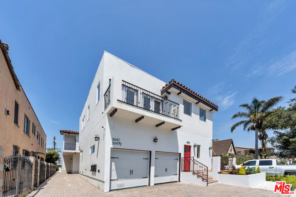 3045 Wellington Road