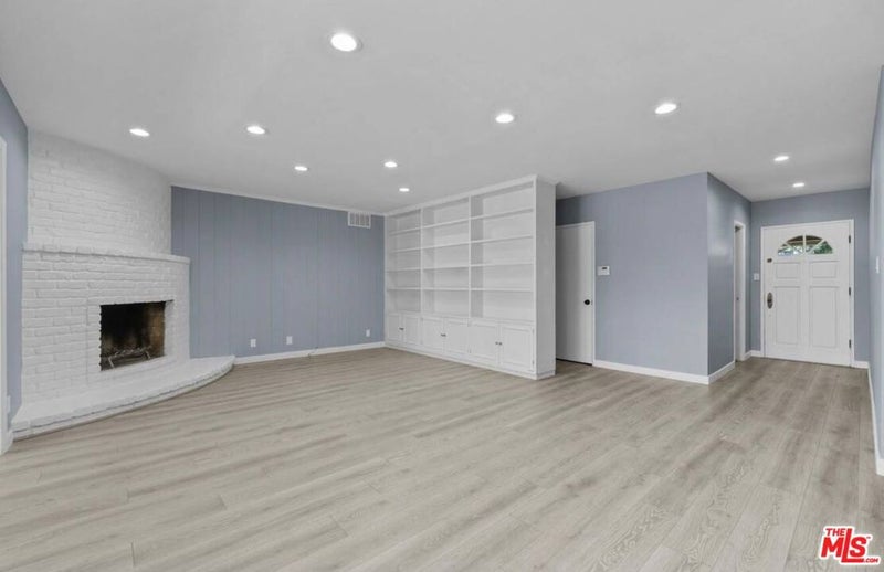6114 Buffalo Avenue