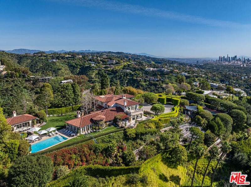 1309 Davies Drive