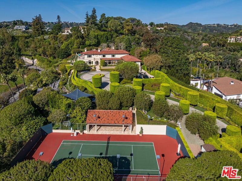 1309 Davies Drive
