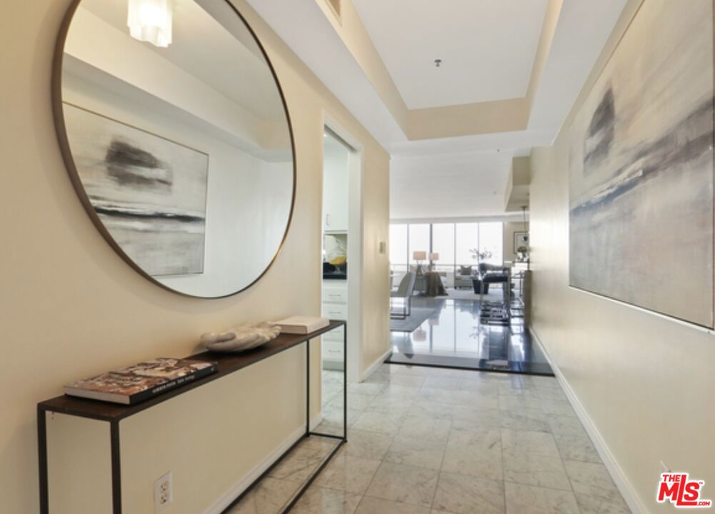 10660 Wilshire Boulevard 1007