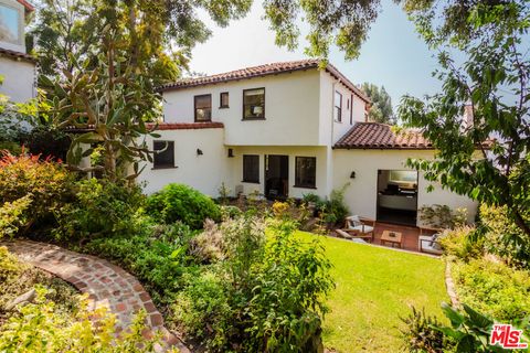 3877 Franklin Avenue Los Angeles CA 90027
