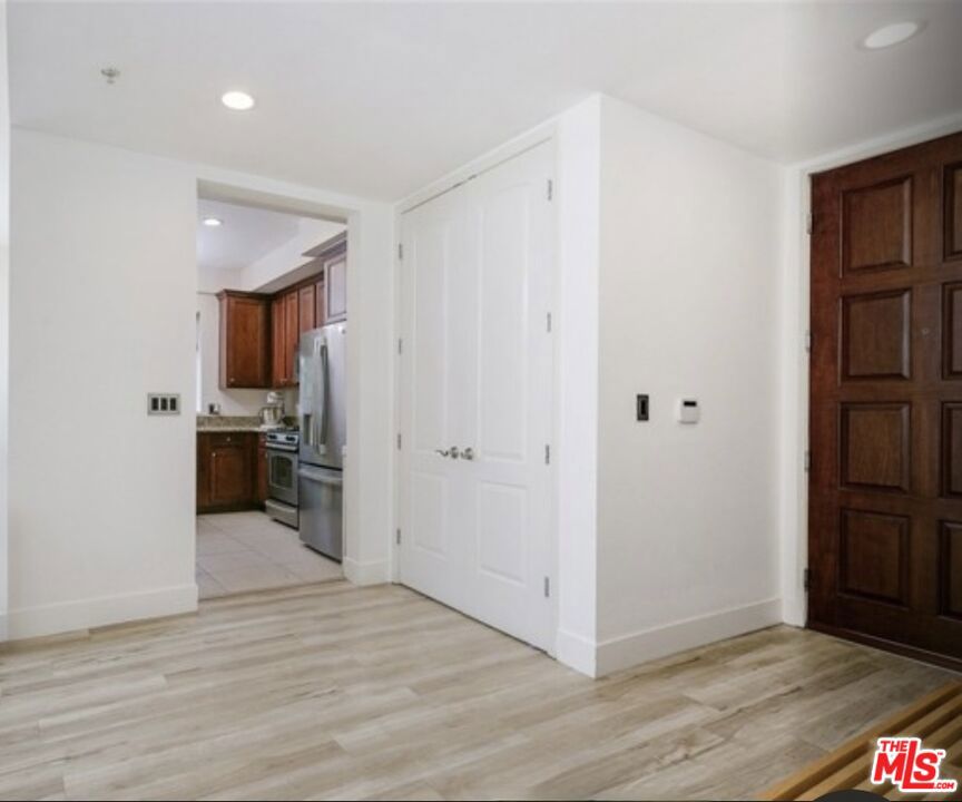 1023 Wilcox Avenue 102