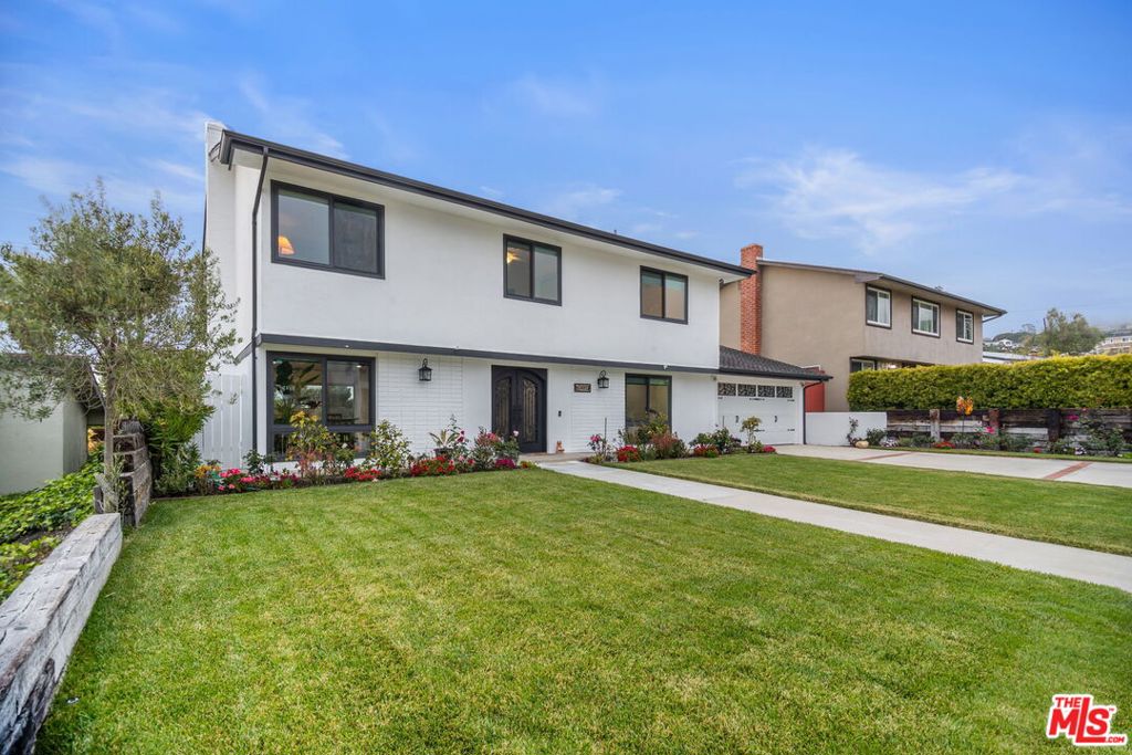 6923 Willowtree Drive