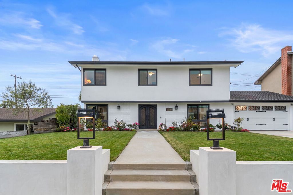 6923 Willowtree Drive