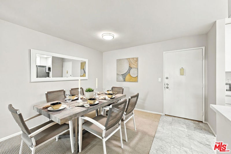 7742 Redlands Street D2052