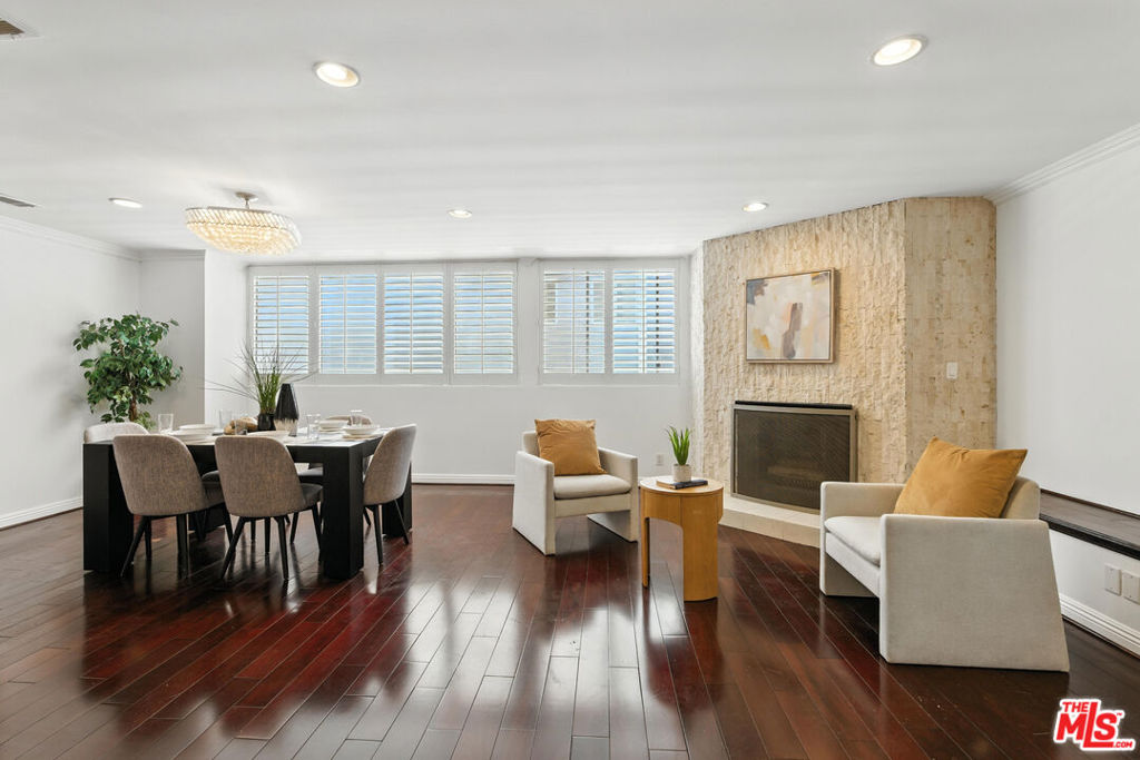 Properties 2 321 N Oakhurst Drive 203