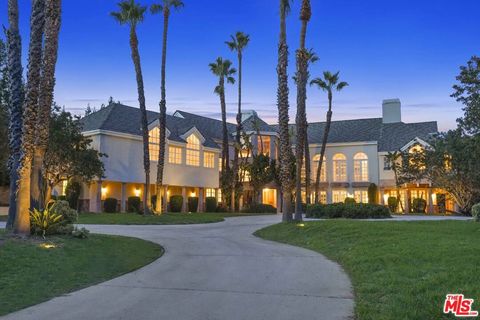 22515 La Quilla Drive Chatsworth CA 91311