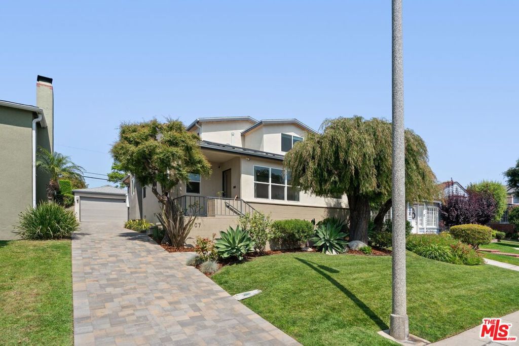 Properties 1 8107 Yorktown Avenue