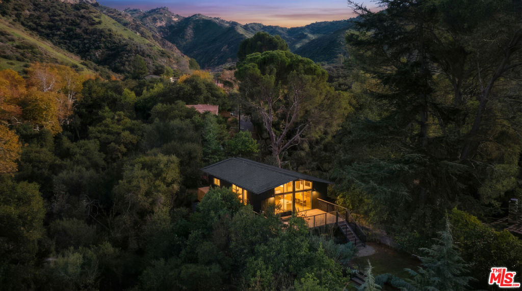 25665 Buckhorn Drive