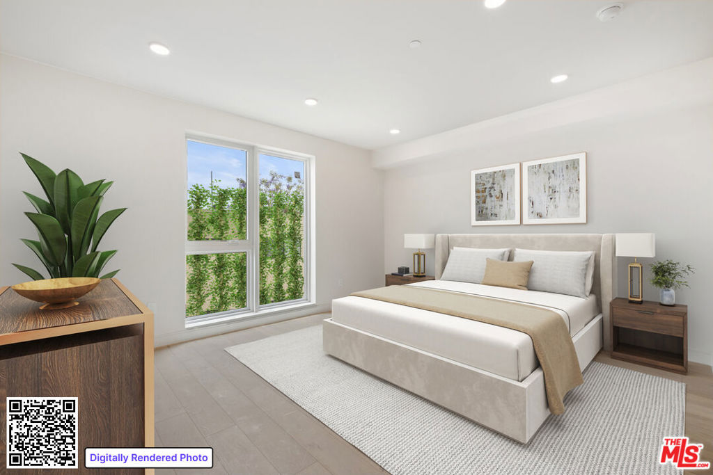 505 S Barrington Avenue 104