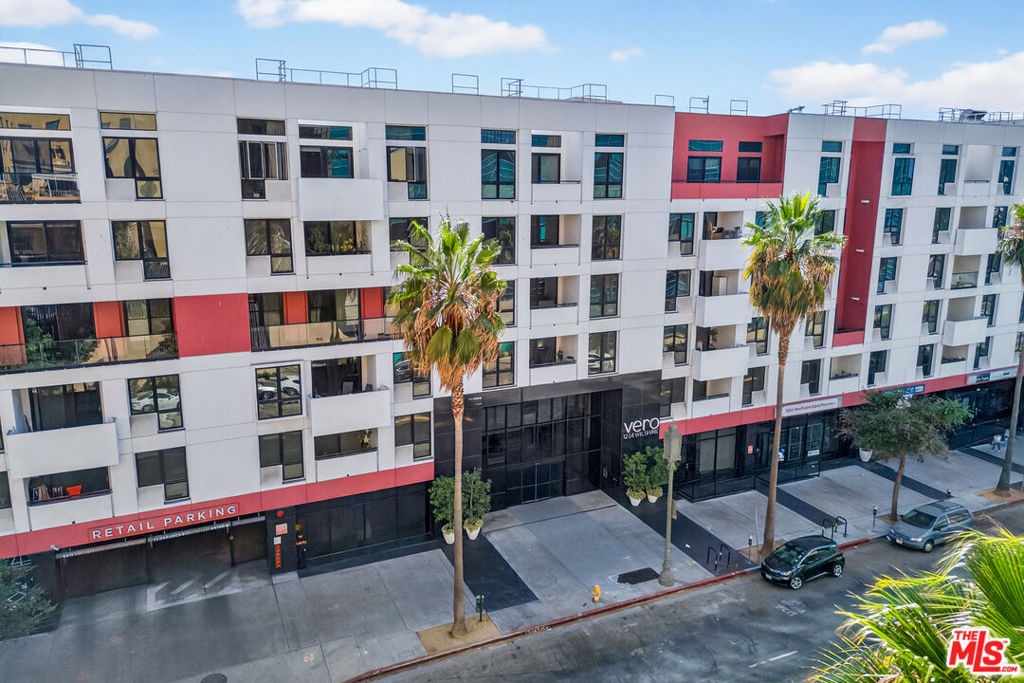 1234 Wilshire Boulevard 421