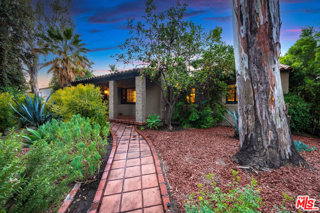 12031 Valleyheart Drive
