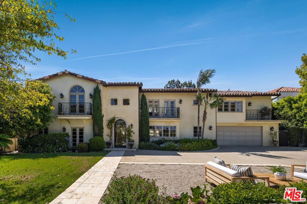 241 Alma Real Drive