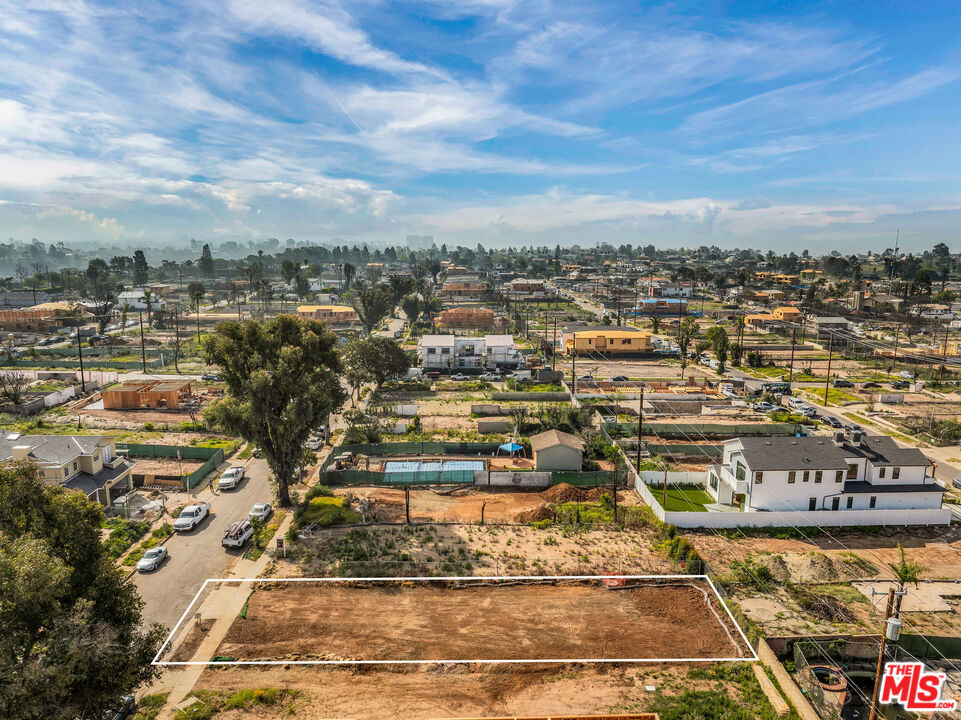 1031 Hartzell Street