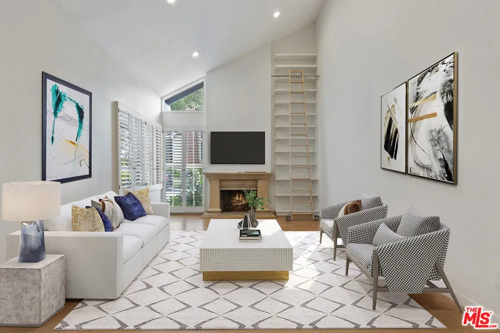 Los Angeles, California 90077, United States, 5 Bedrooms Bedrooms, ,3 BathroomsBathrooms,Residential,Active,193093